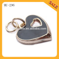MC296 Сердце формы металлический ключ висят шарм теги